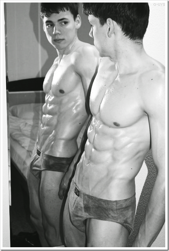 ripped-abs-boy