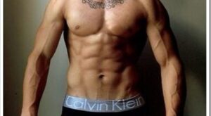 Hard Muscle Flex in Silver Band Calvin Klein Briefs