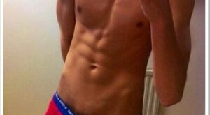 Red Boxer Briefs Bulge Selfie